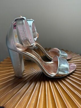 Ted Baker Metallic Silver Block Heel Ankle-Strap Sandals - Women's